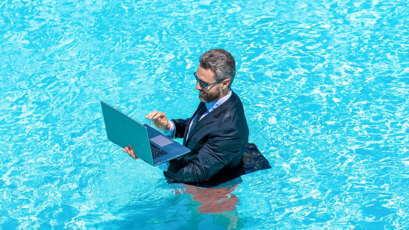 Pool Builder Success: Boost Your Business with Expert Digital Marketing Strategies