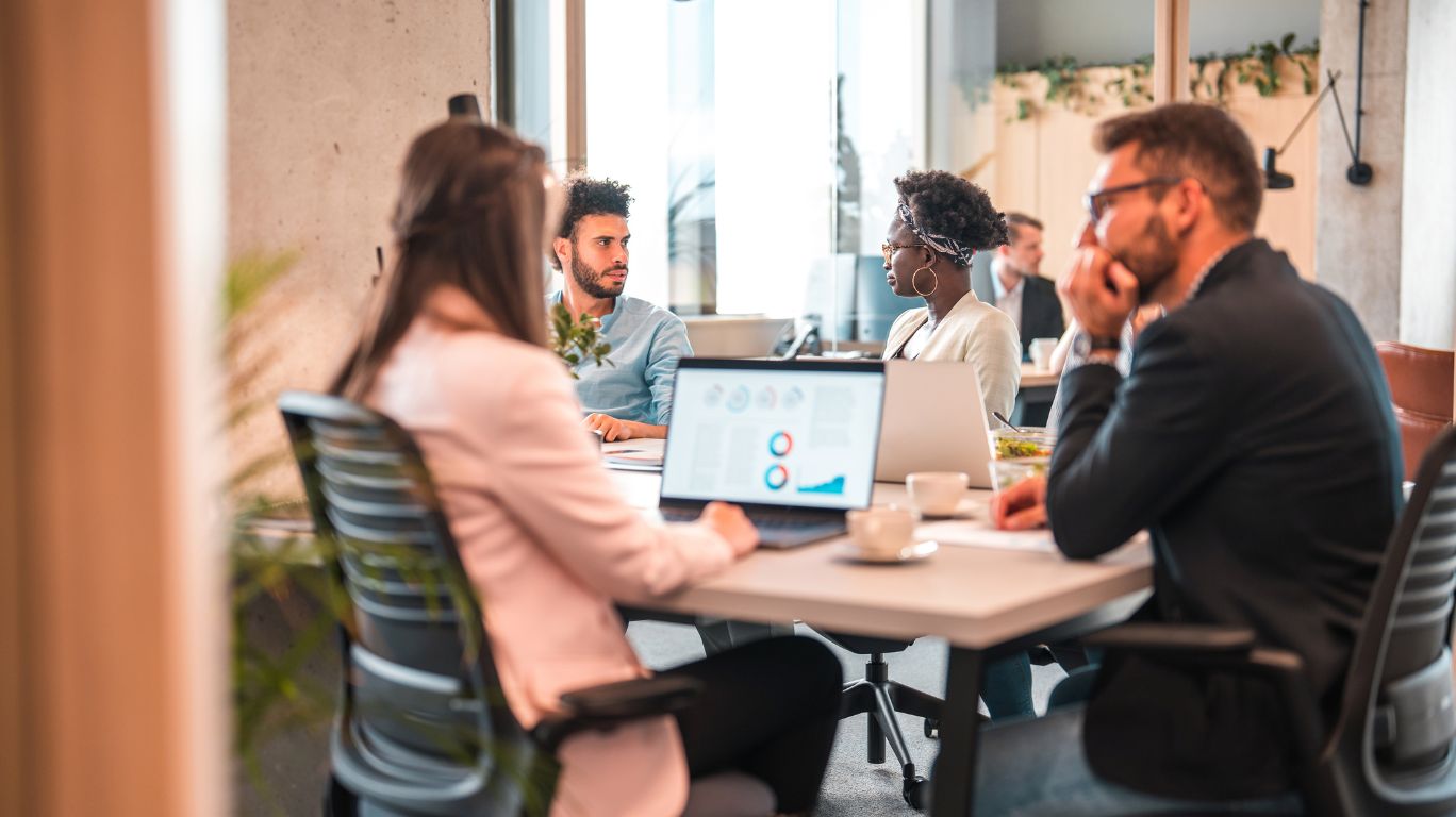 Digital Marketing through Social Media Planning & Analytics: Maximal Customer Engagement