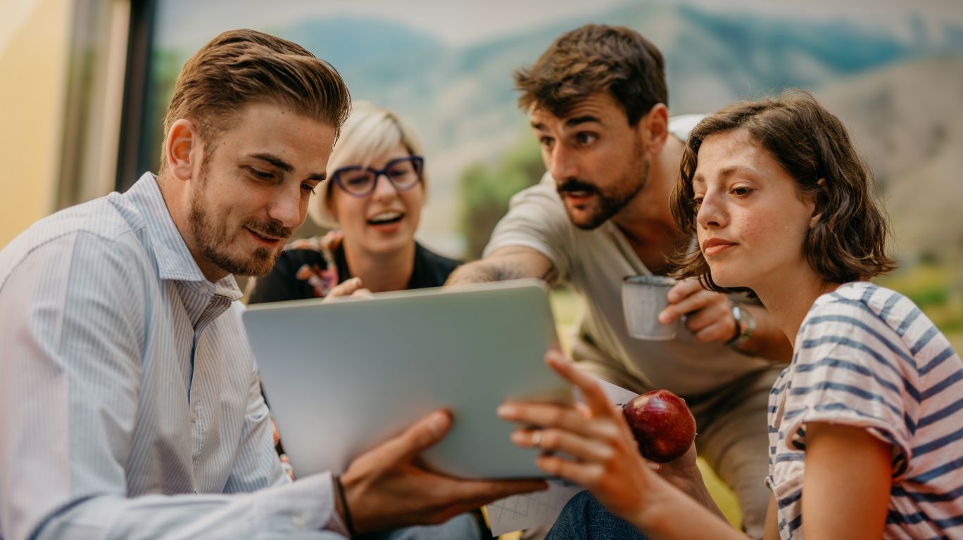 Uncover the Power of Creative Digital Marketing: Strategies and Tips